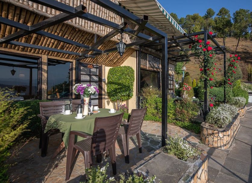 Patio Gambar