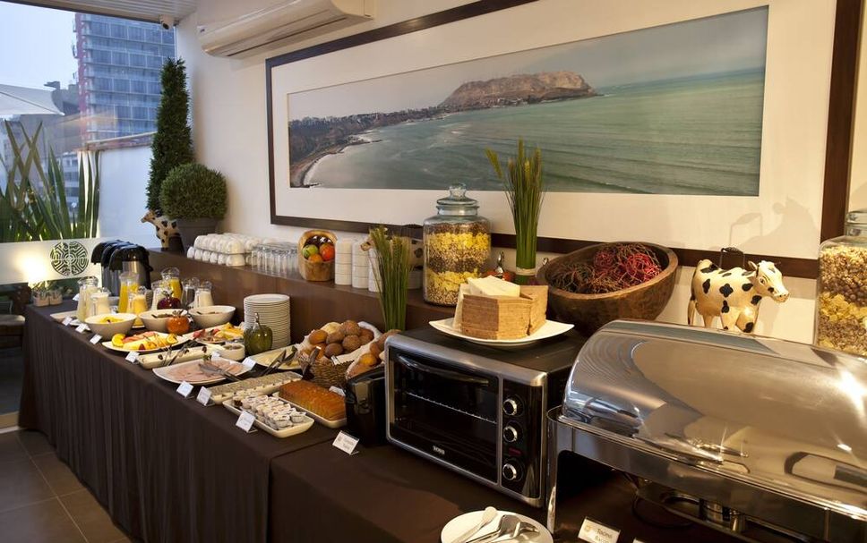 Buffet Gambar