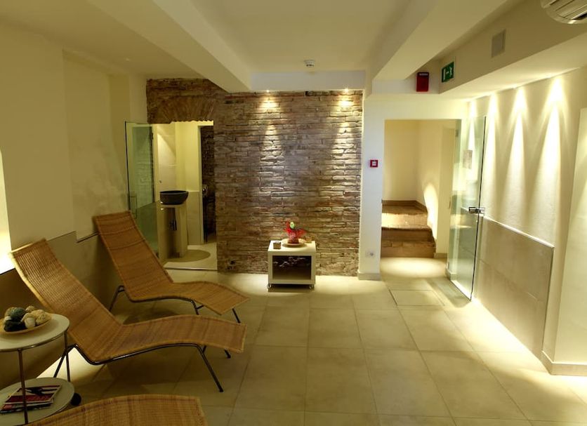 Spa Gambar