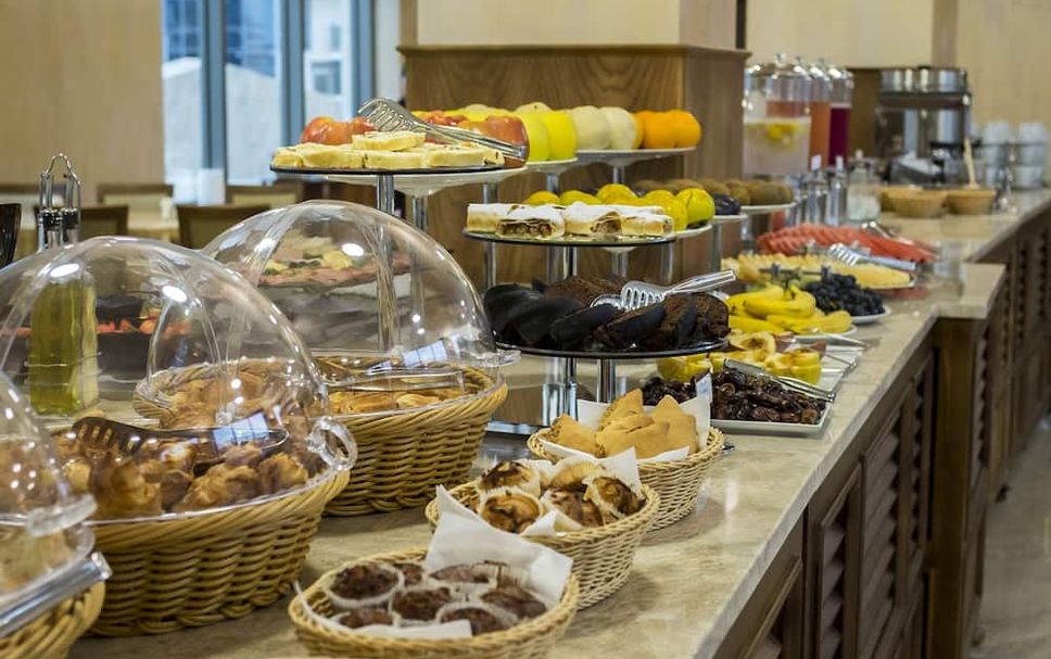 Buffet Gambar