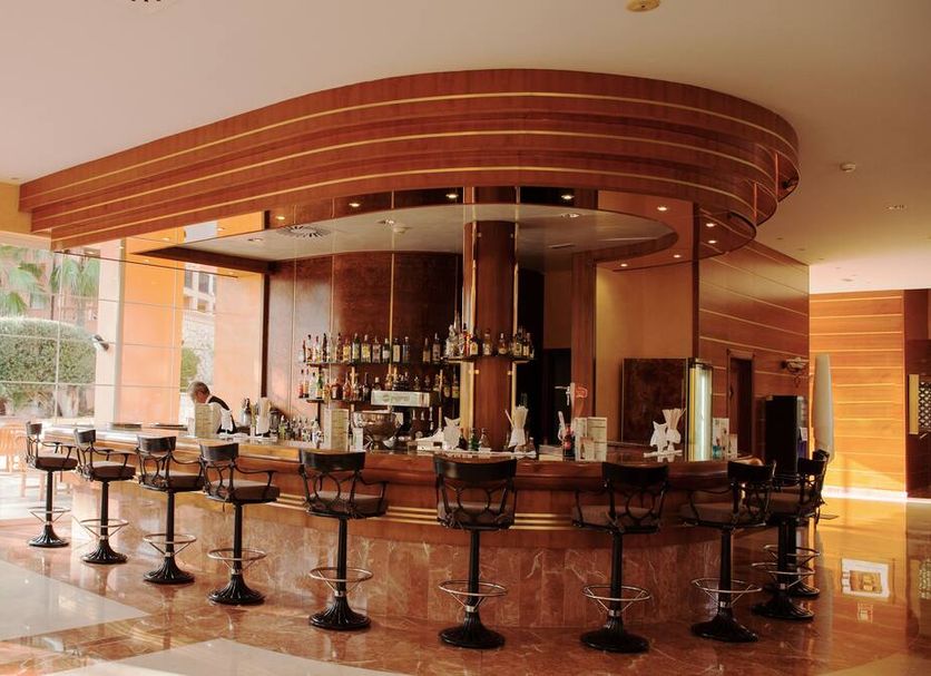 Bar Gambar