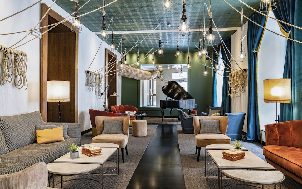 Balai Menunggu Gambar