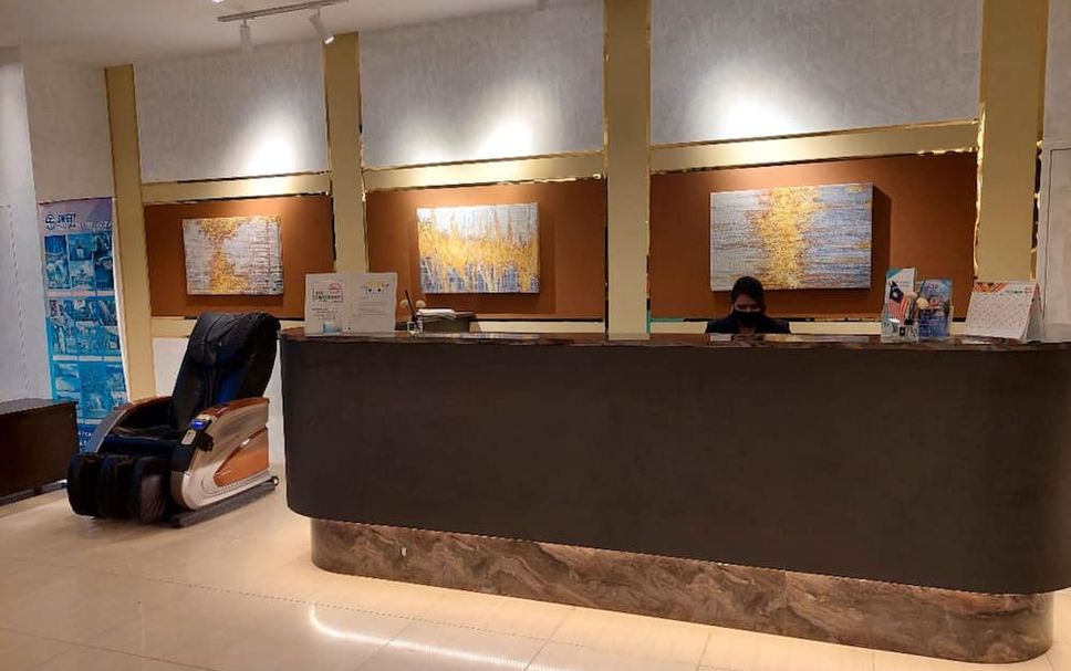 Meja Penyambut Tetamu Gambar