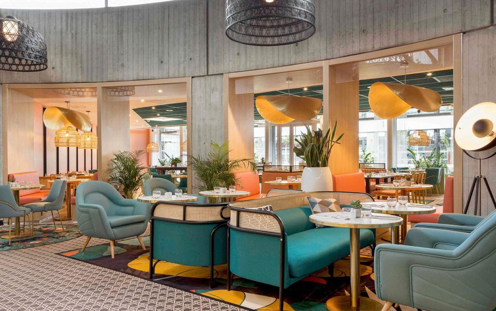 Balai Menunggu Gambar