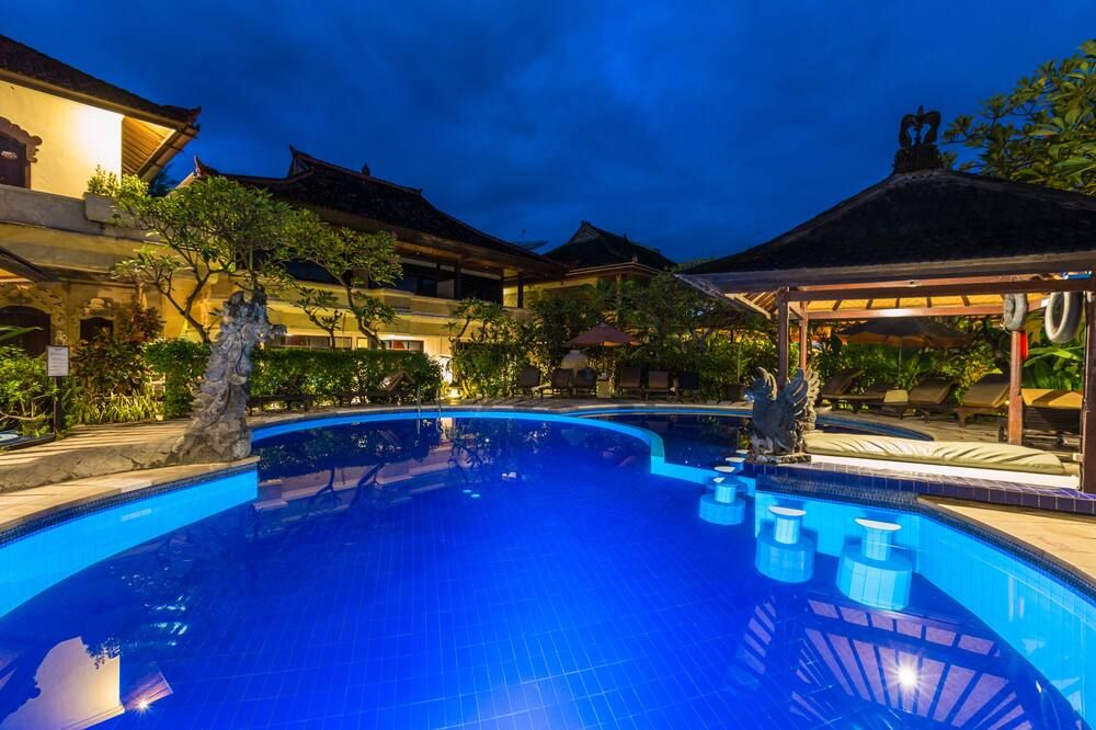 Kolam renang Gambar