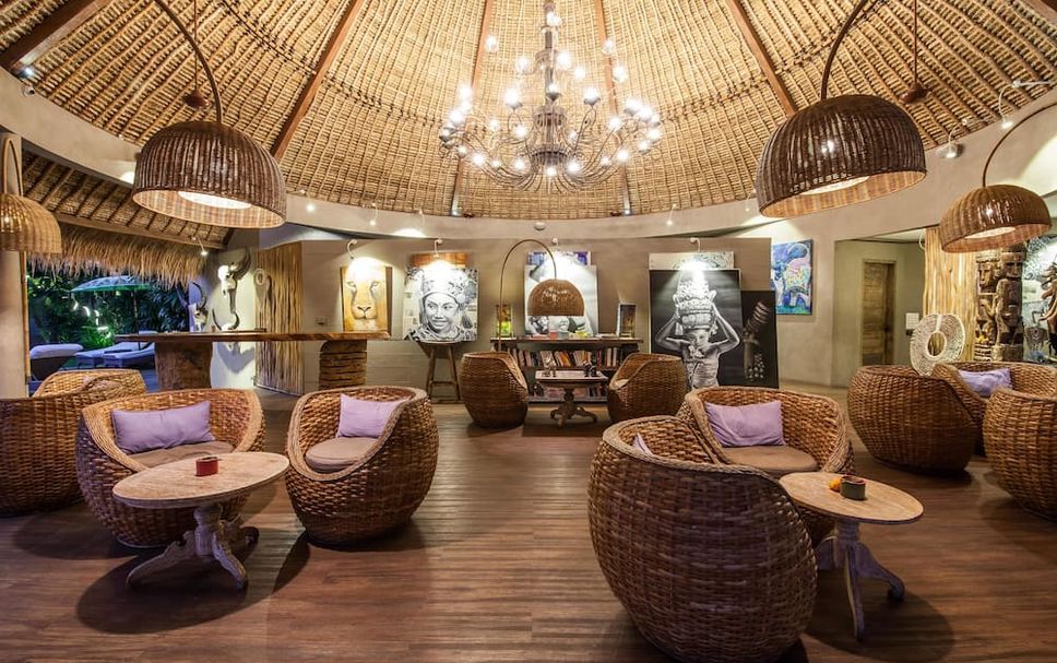 Balai Menunggu Gambar