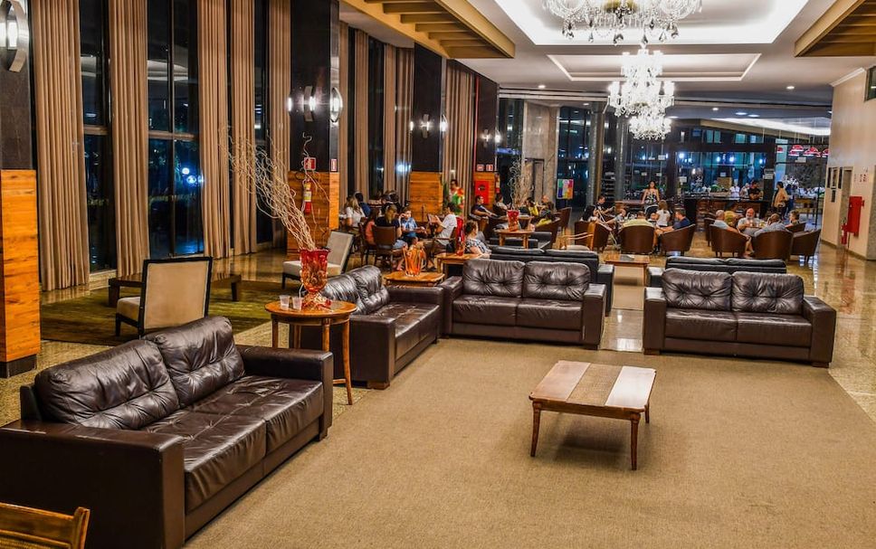 Balai Menunggu Gambar