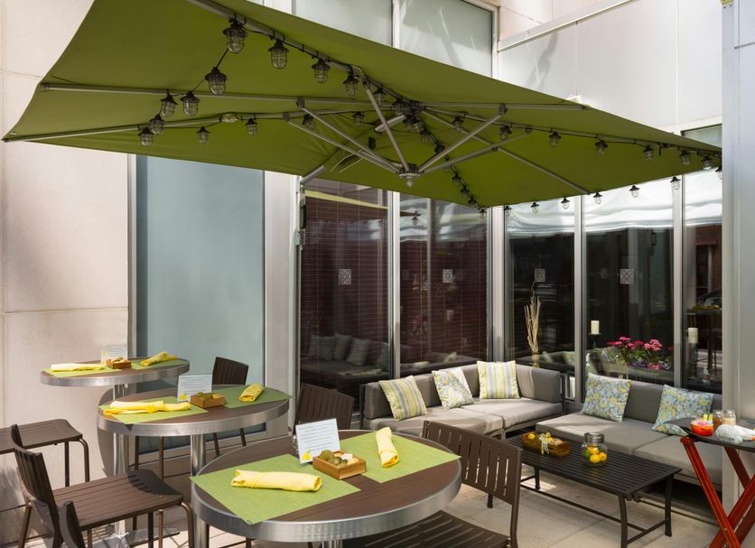 Patio Gambar
