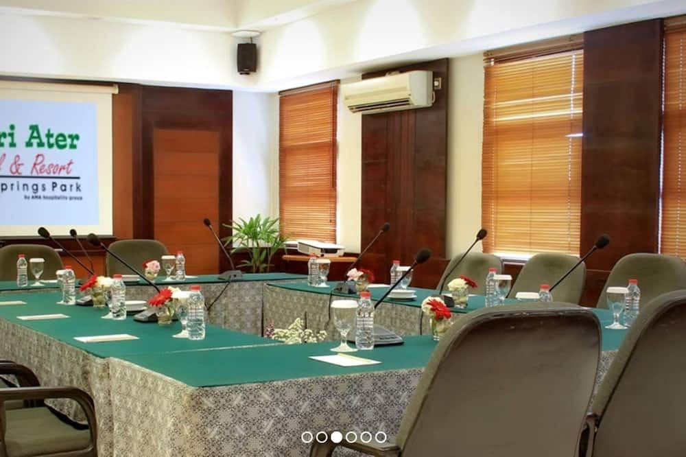 Bilik persidangan