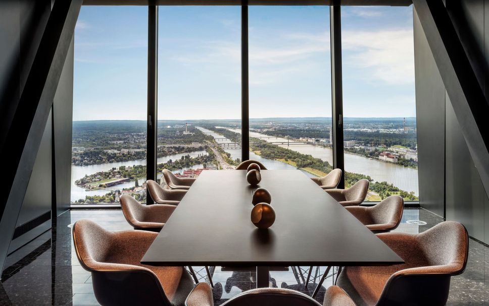 Hotel amenity Gambar