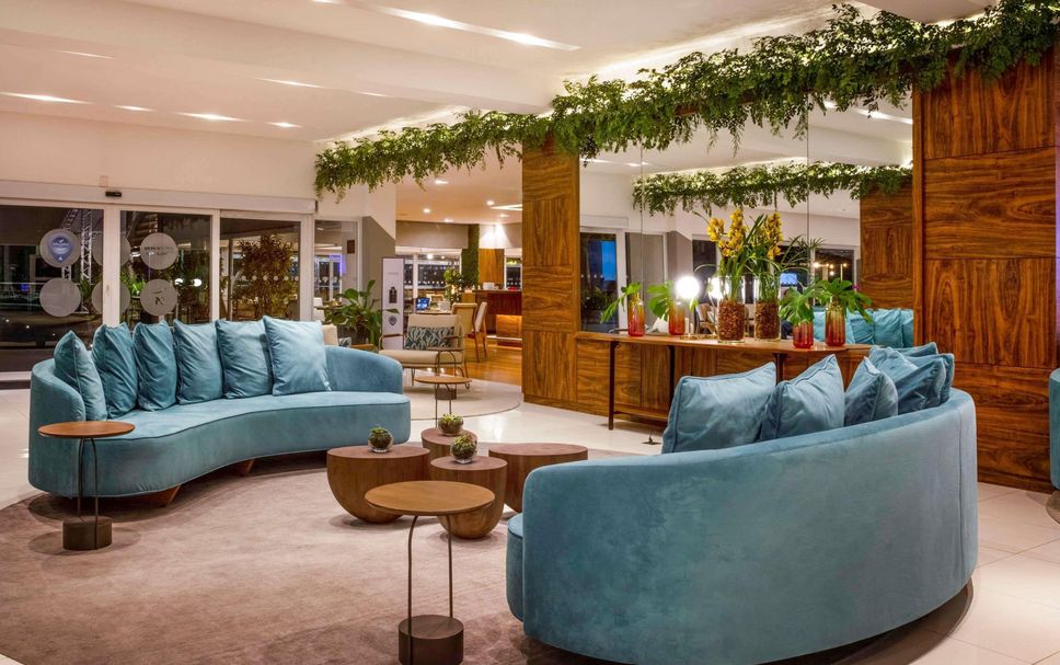 Balai Menunggu Gambar