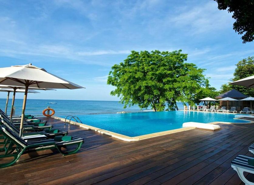 Kolam renang Gambar