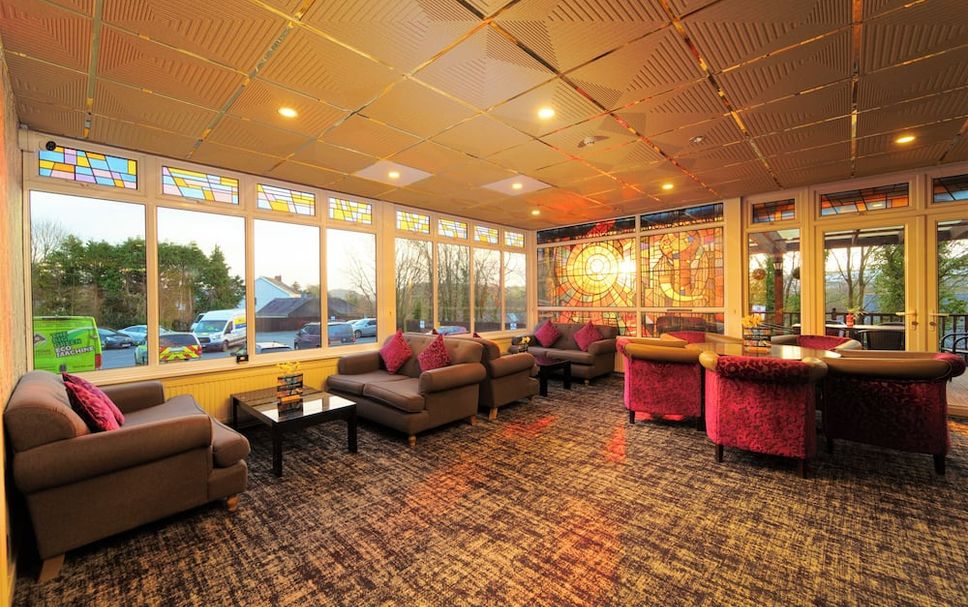 Balai Menunggu Gambar