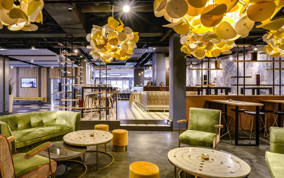 Balai Menunggu Gambar