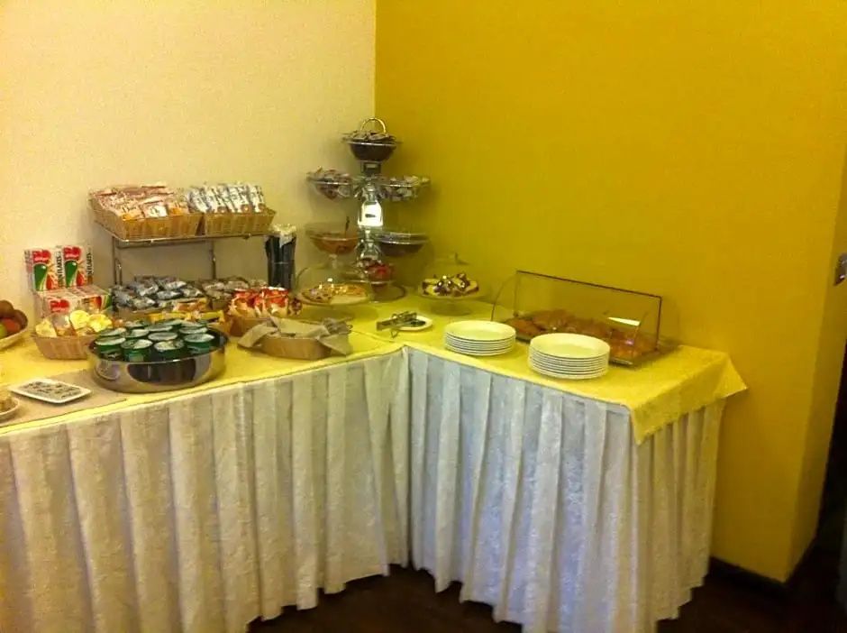 Buffet Gambar
