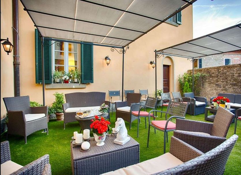 Patio Gambar