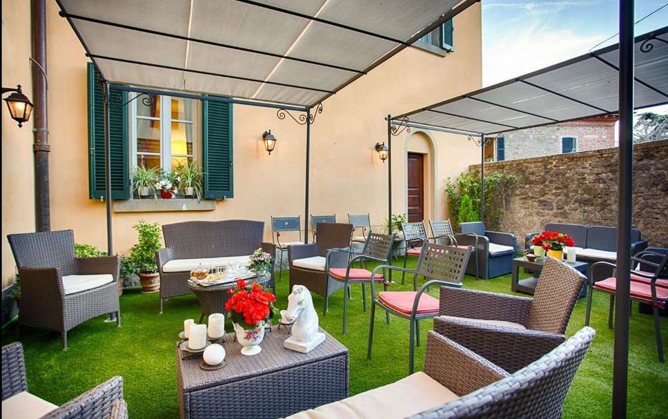 Patio Gambar