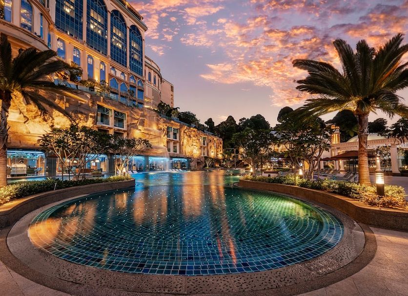 Kolam renang Gambar