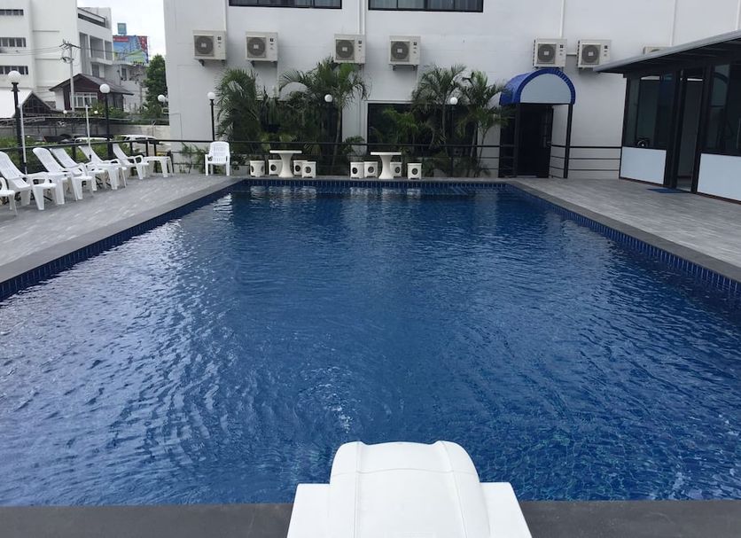 Kolam renang Gambar