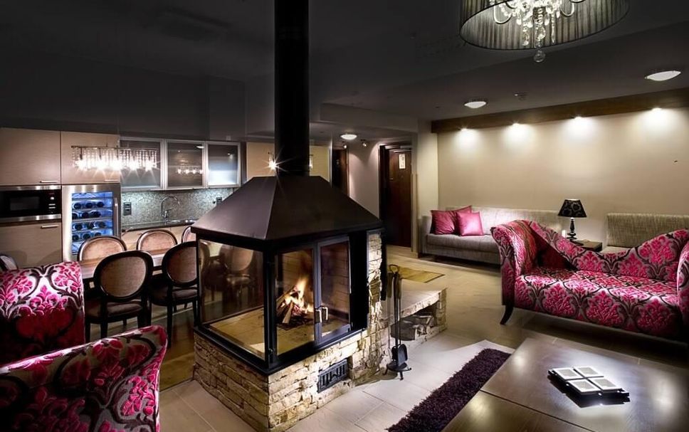 Balai Menunggu Gambar