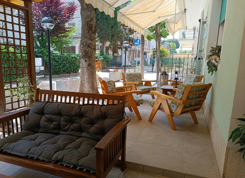 Patio Gambar