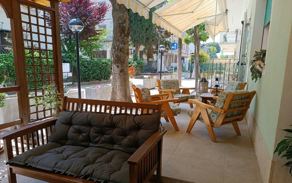 Patio Gambar