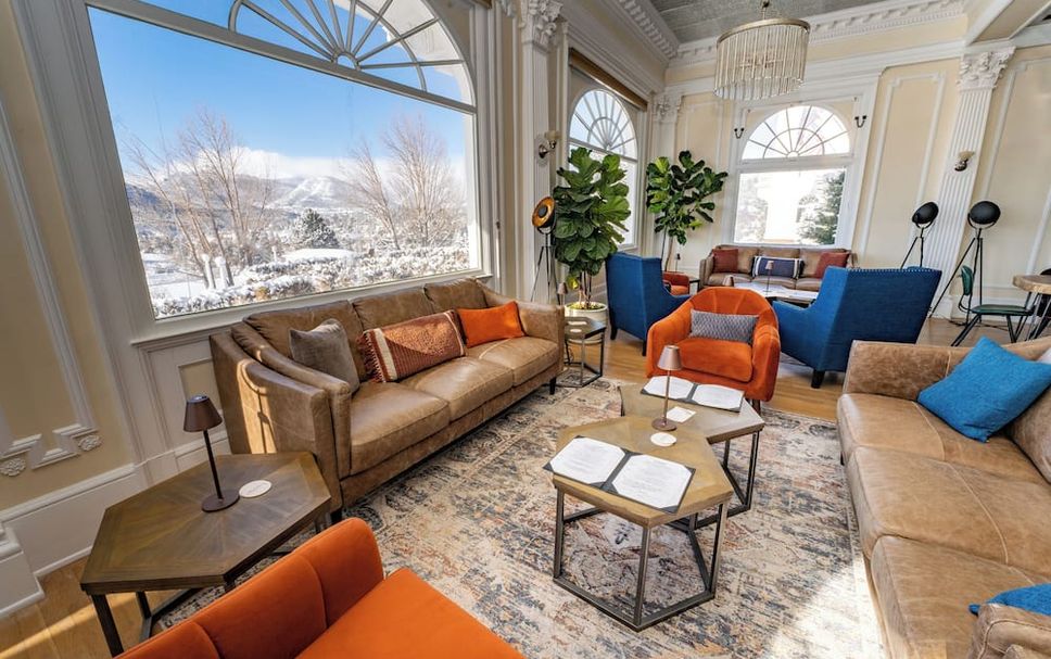 Balai Menunggu Gambar