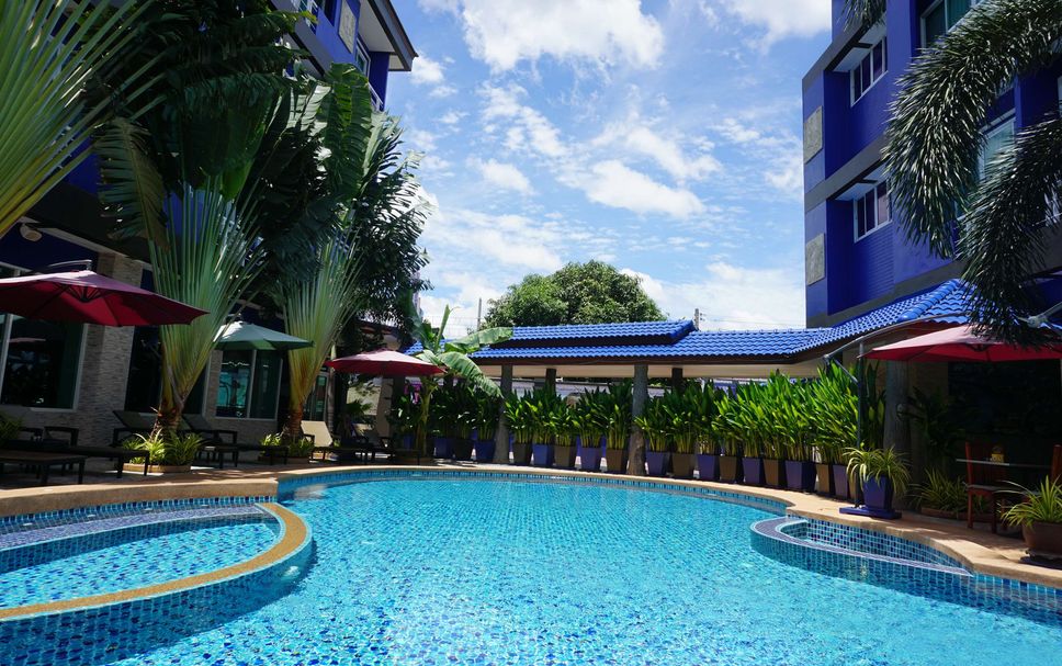 Kolam renang Gambar