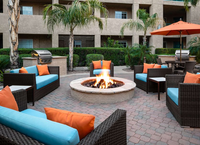 Patio Gambar