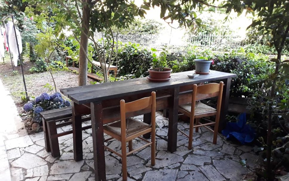 Patio Gambar