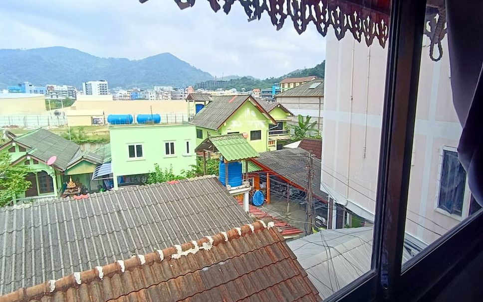 Balkoni Gambar