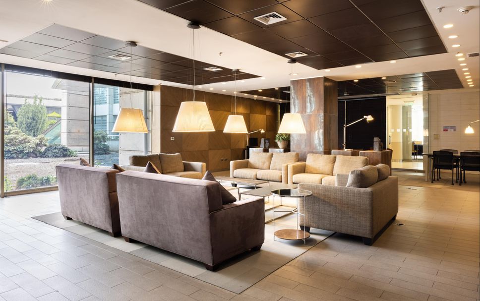 Balai Menunggu Gambar