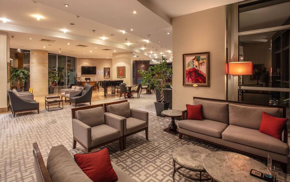 Balai Menunggu Gambar