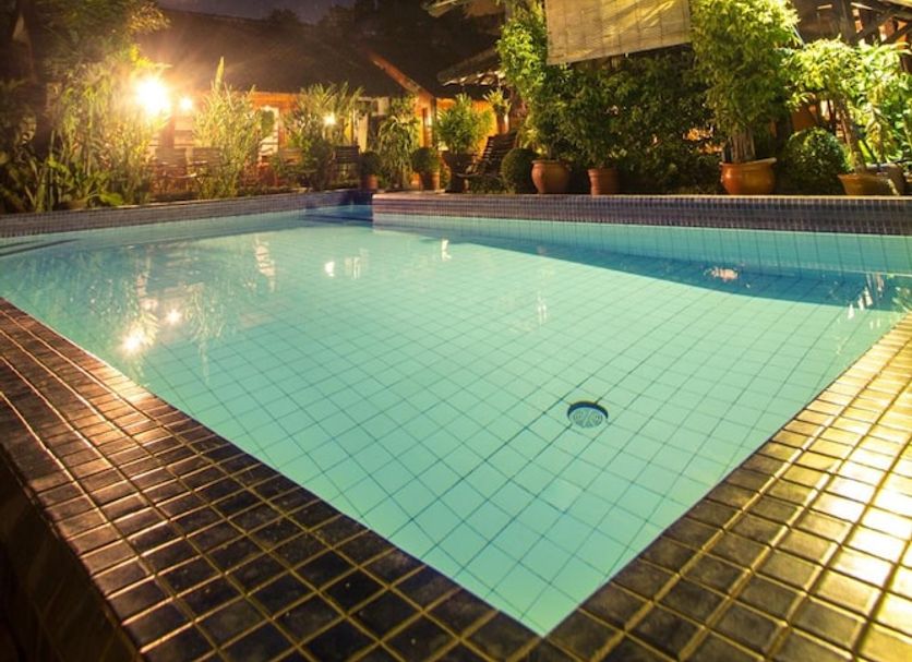 Kolam renang Gambar
