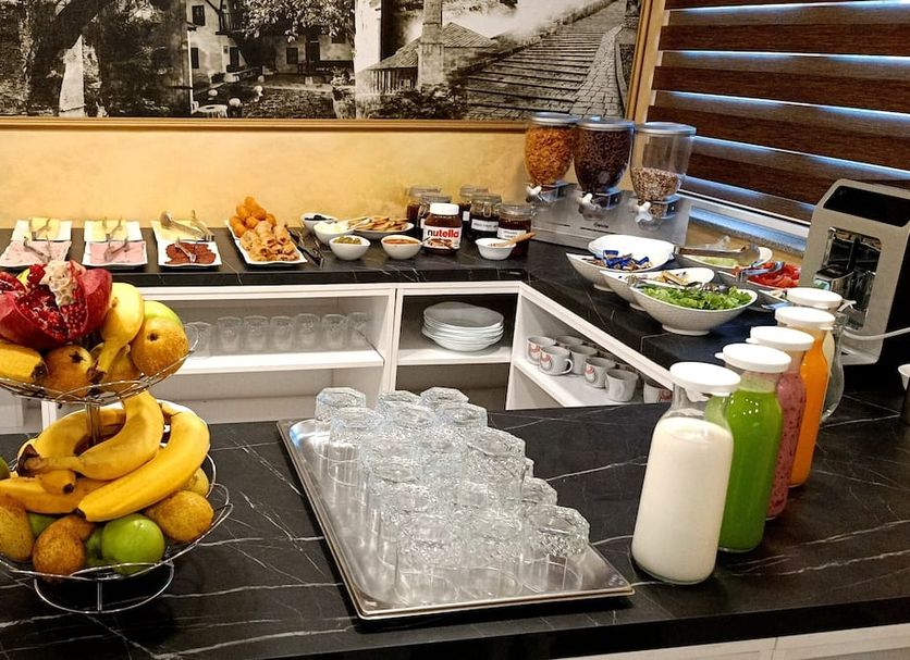 Buffet Gambar