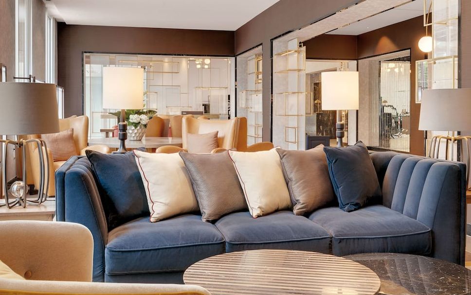 Balai Menunggu Gambar