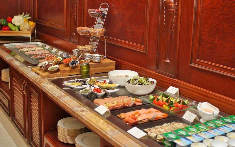 Buffet Gambar