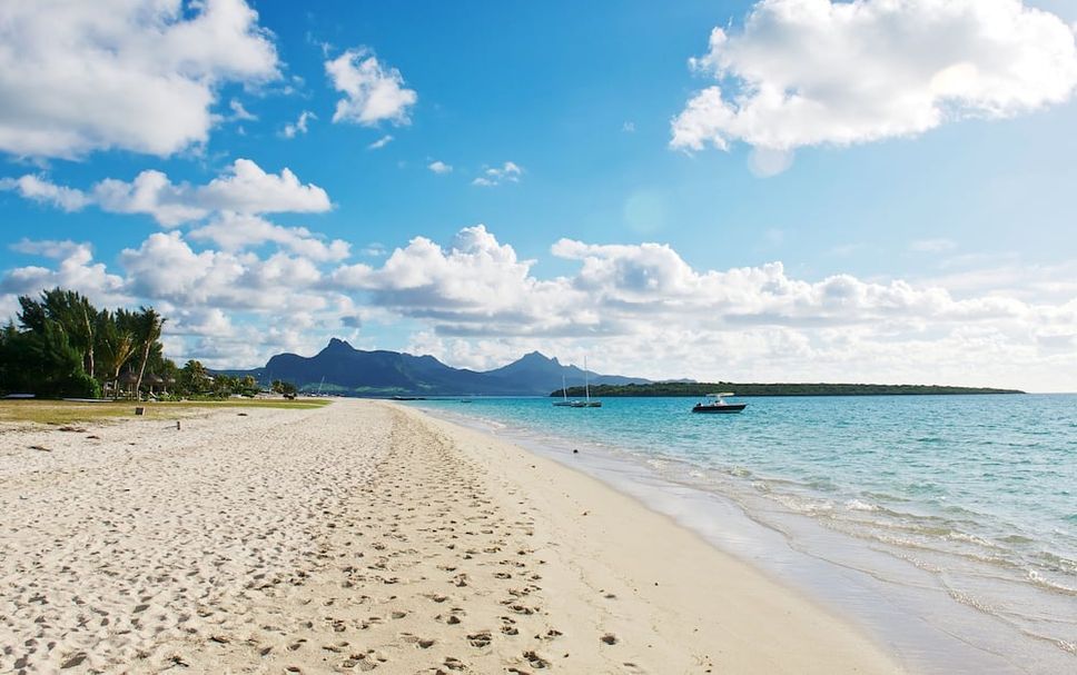 Pantai Gambar