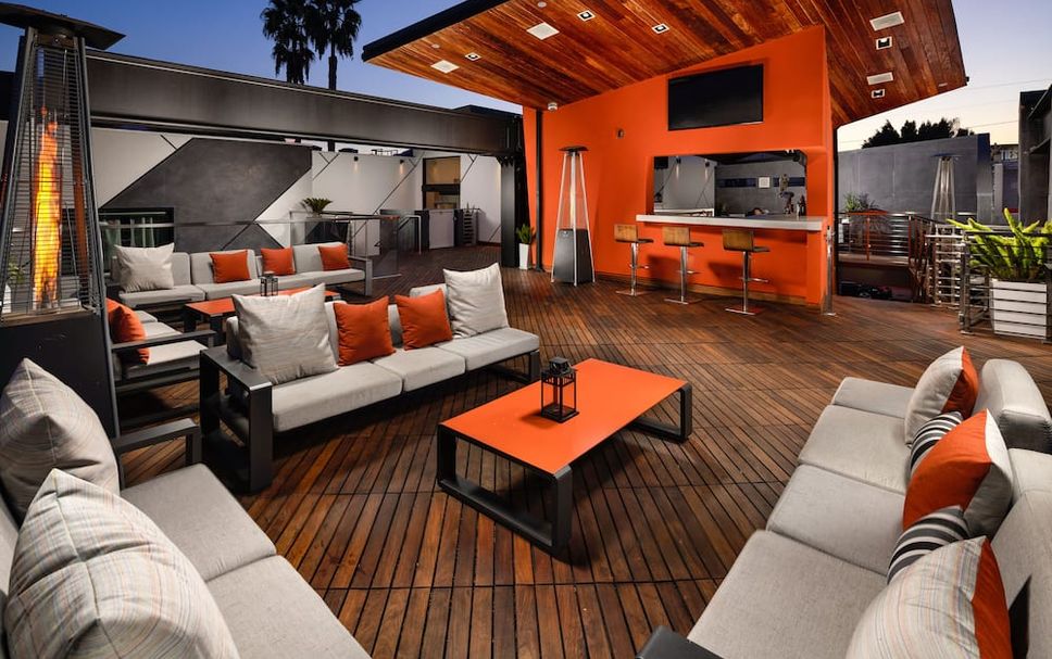 Balai Menunggu Gambar