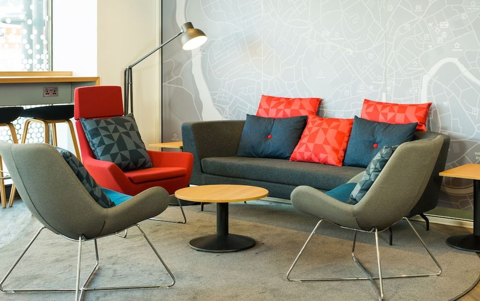 Balai Menunggu Gambar