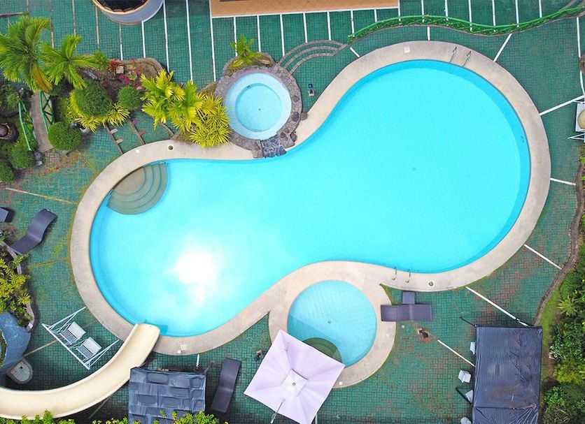 Kolam renang Gambar