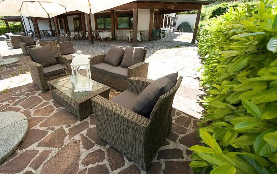 Patio Gambar