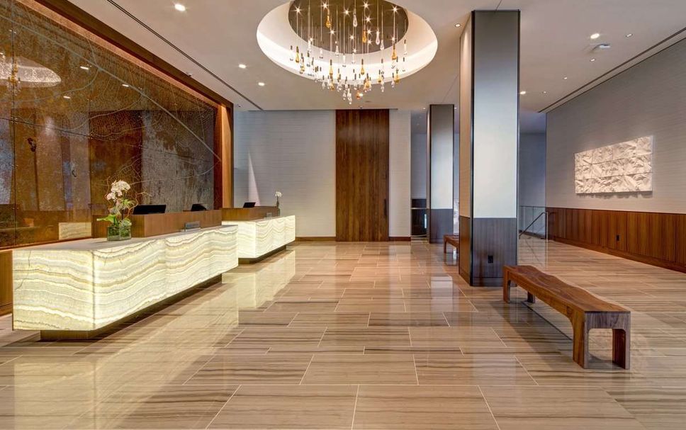 Meja Penyambut Tetamu Gambar