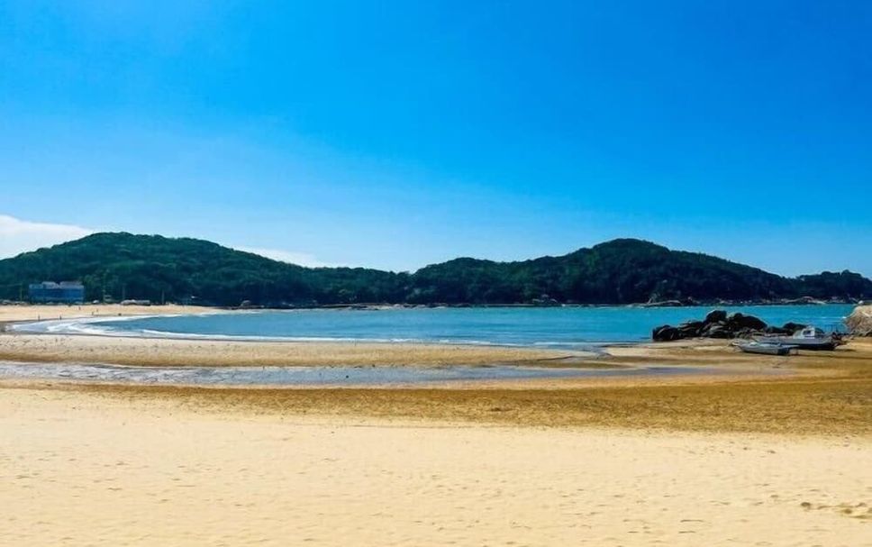 Pantai Gambar