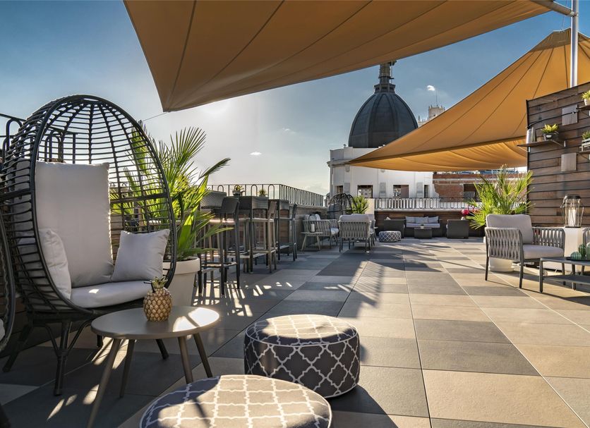 Patio Gambar