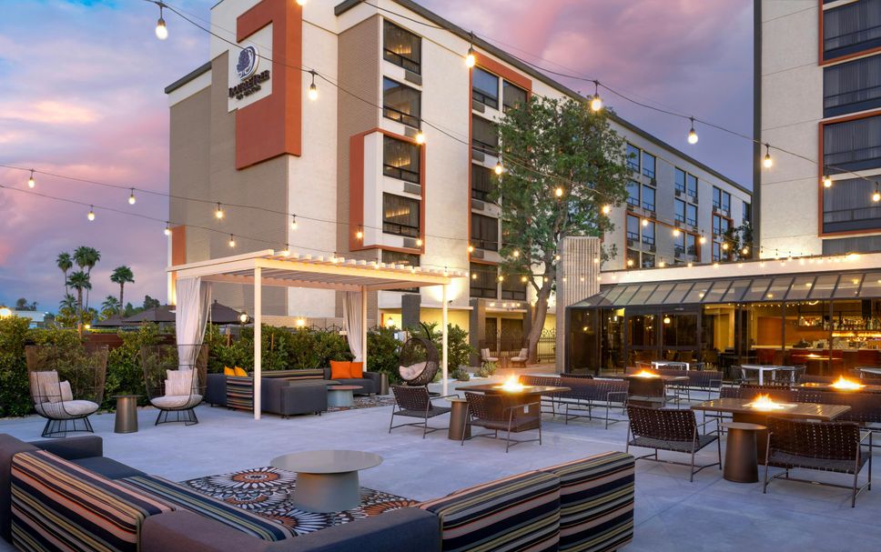 Patio Gambar
