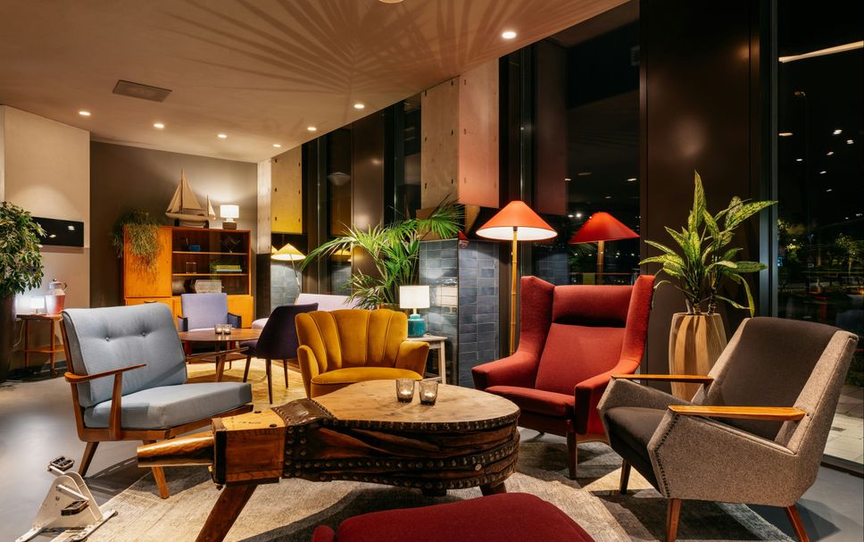 Balai Menunggu Gambar