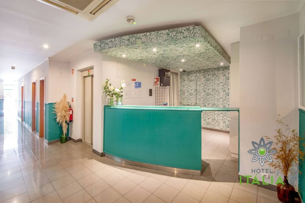 Meja Penyambut Tetamu Gambar