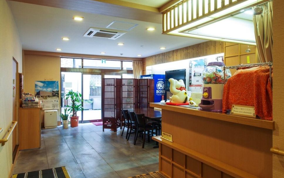 Meja Penyambut Tetamu Gambar