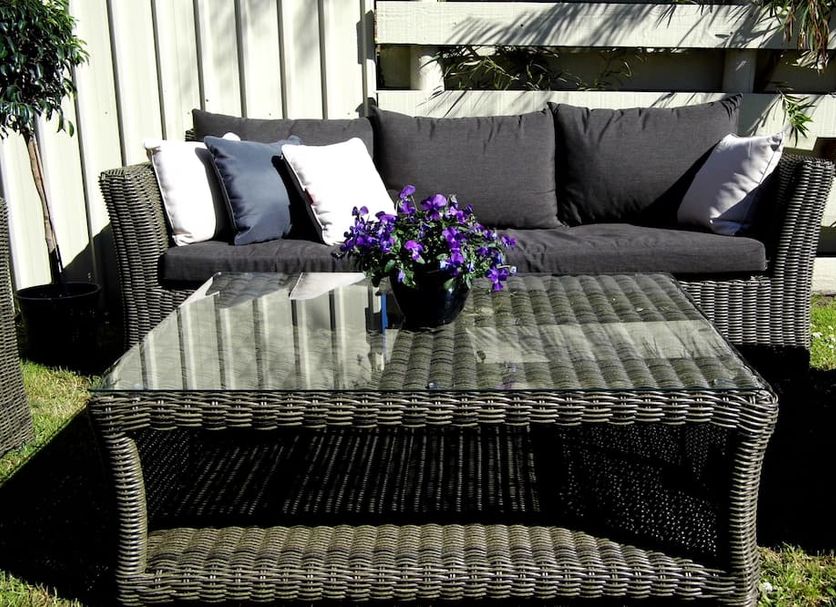 Patio Gambar